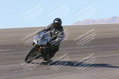 media/Nov-12-2023-SoCal Trackdays (Sun) [[5d1fba4e7d]]/Bowl (930am)/